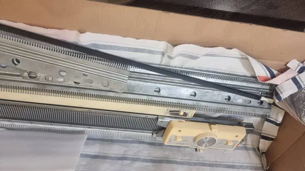 دستگاه بافتنی|لوازم خیاطی و بافتنی|تهران, زعفرانیه|دیوار