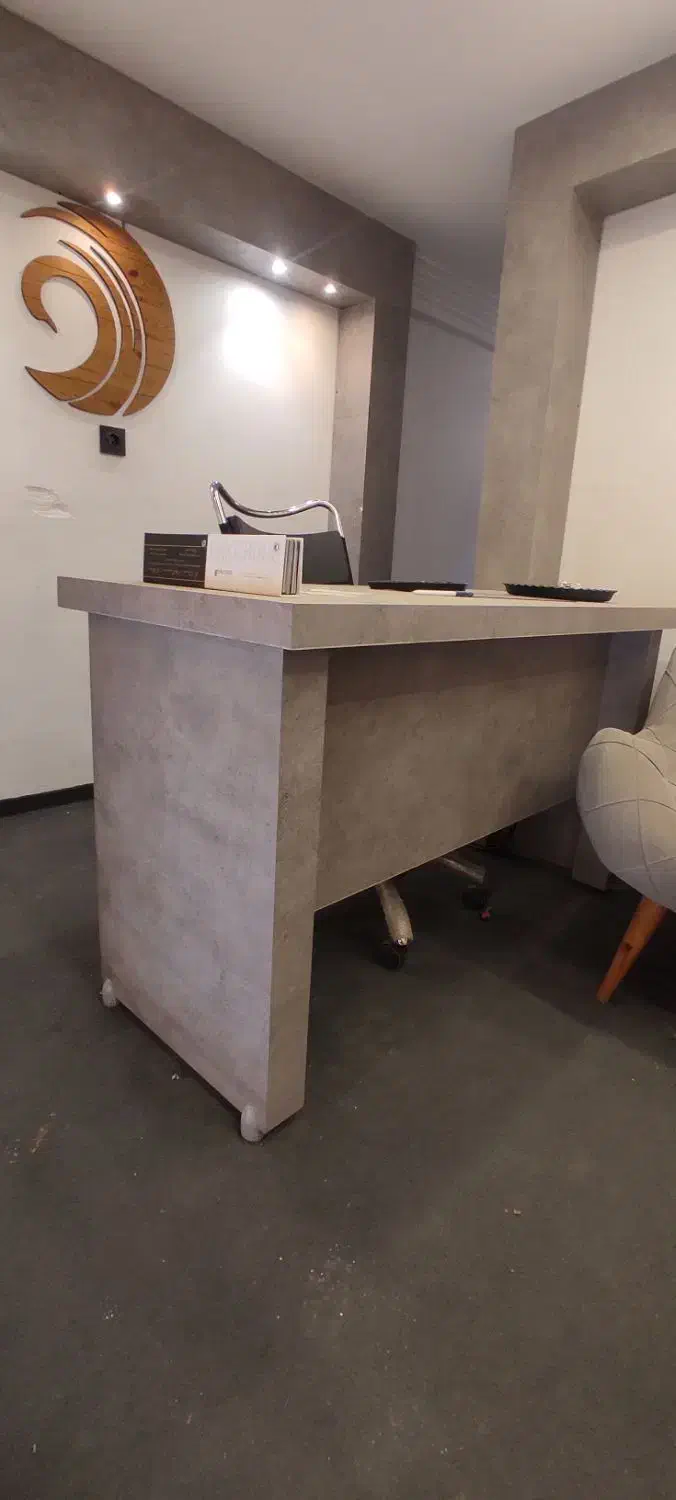 میز|میز تحریر و کامپیوتر|یزد, |دیوار