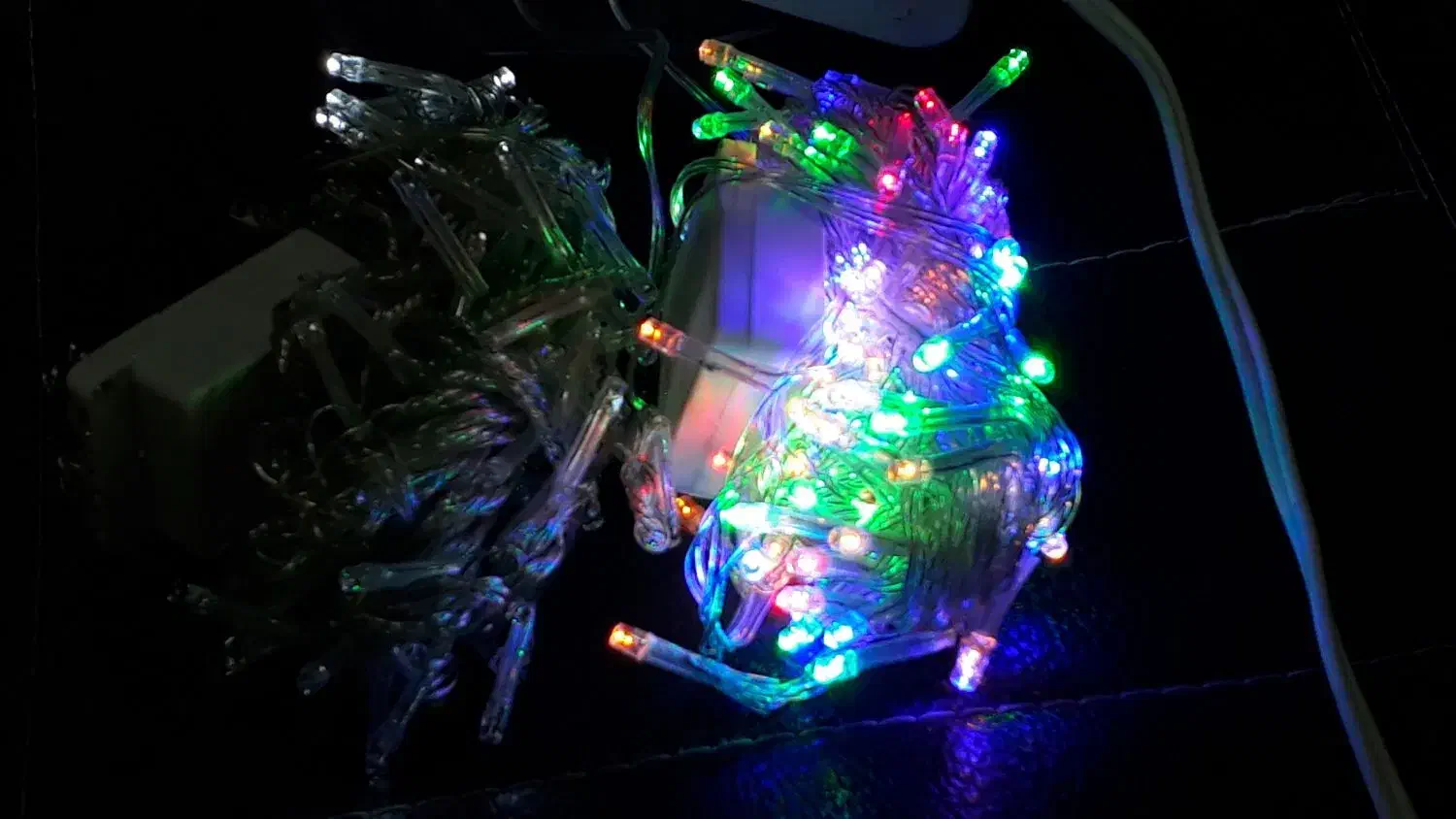 لامپ ریسه ای سوزنی|ریسه و چراغ تزئینی|فردوس (خراسان), |دیوار