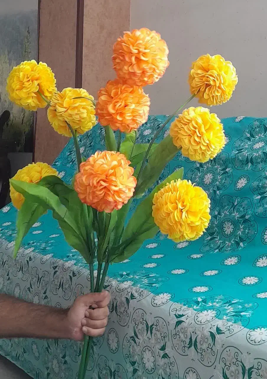 گلدون و گل بسیار زیبا|گل مصنوعی|کرج, شهرک فهمیده|دیوار