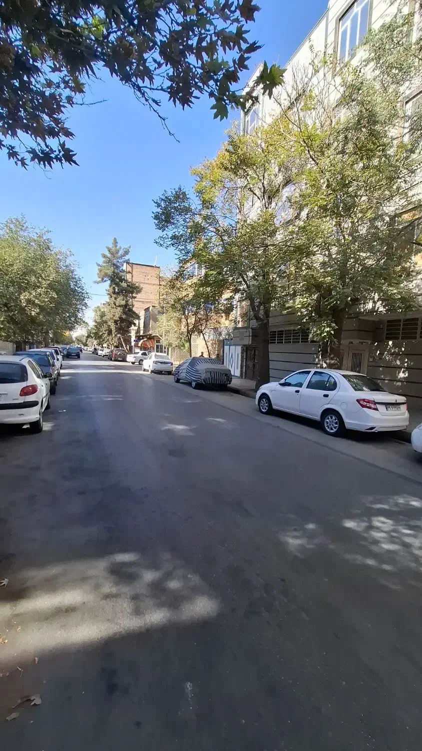 واحد ۸۰ متری طبقه اول حاشیه وحید ۱۷|فروش آپارتمان|مشهد, وحید|دیوار