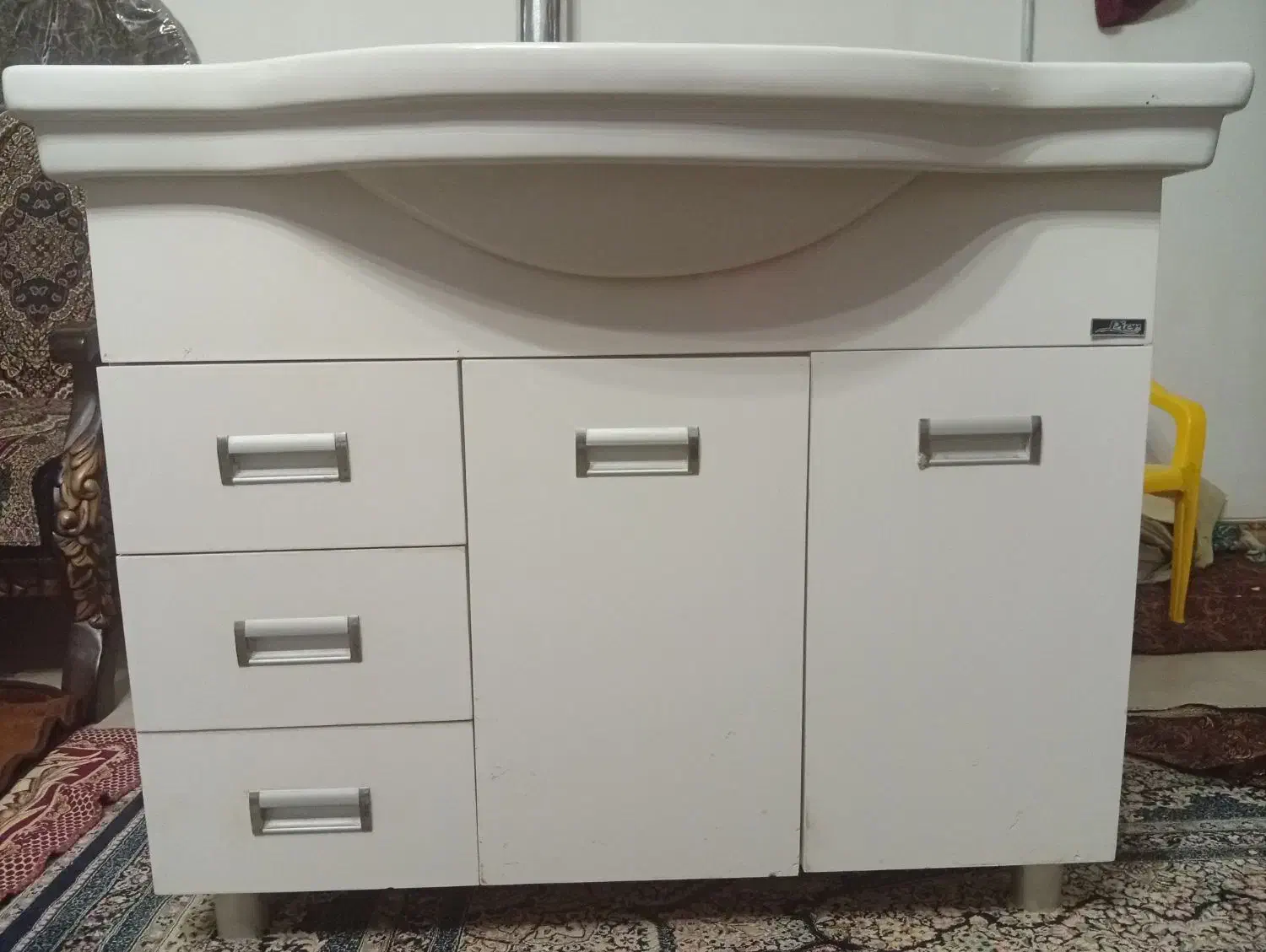 روشور کابینت دار|لوازم سرویس بهداشتی|کرمان, |دیوار