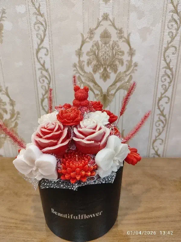 گل شمع|گل مصنوعی|اسفراین, |دیوار