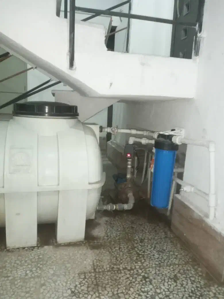 تعمیرات سرویس فنی تخصصی پمپ آب.آبگرمکن.|خدمات پیشه و مهارت|رشت, معلم|دیوار