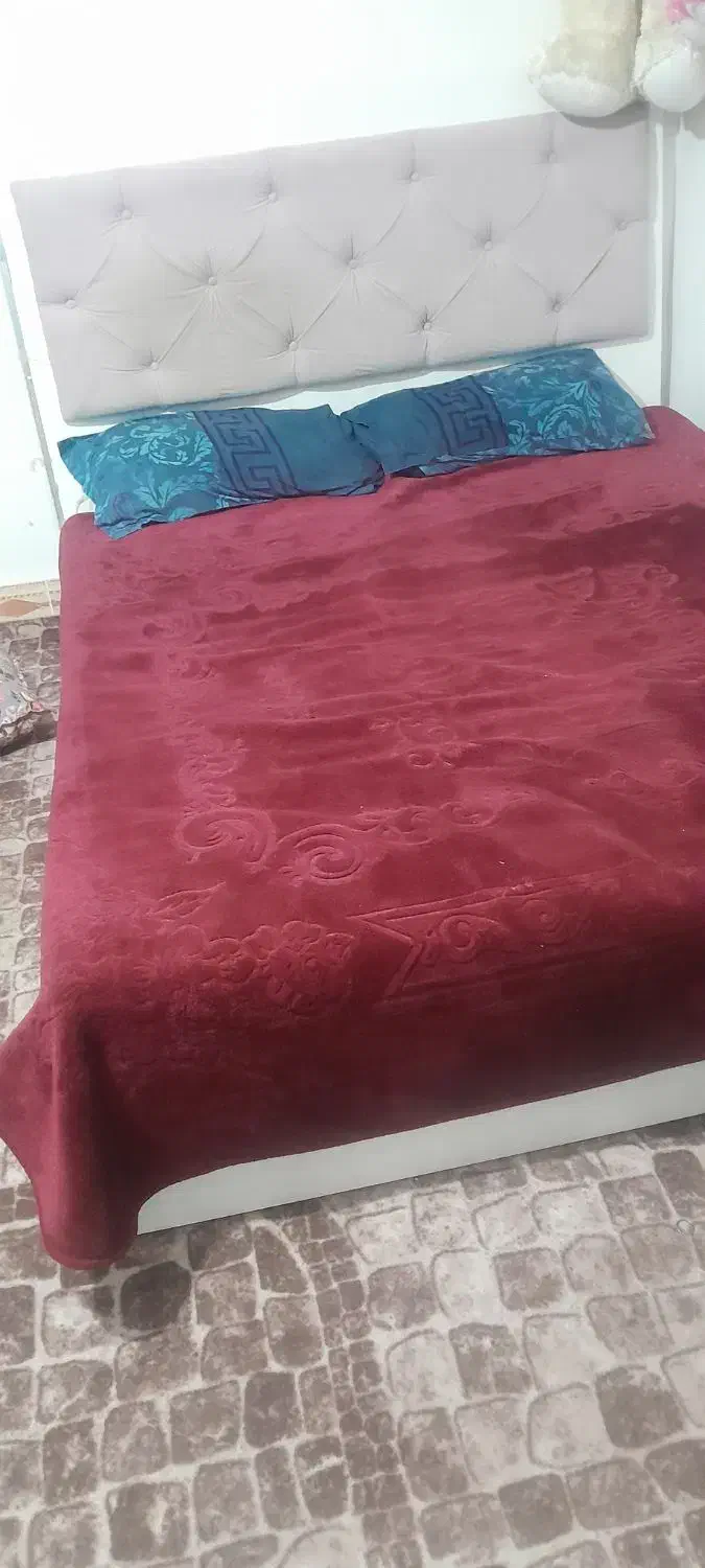 تخت خواب|تخت و سرویس خواب|فامنین, |دیوار