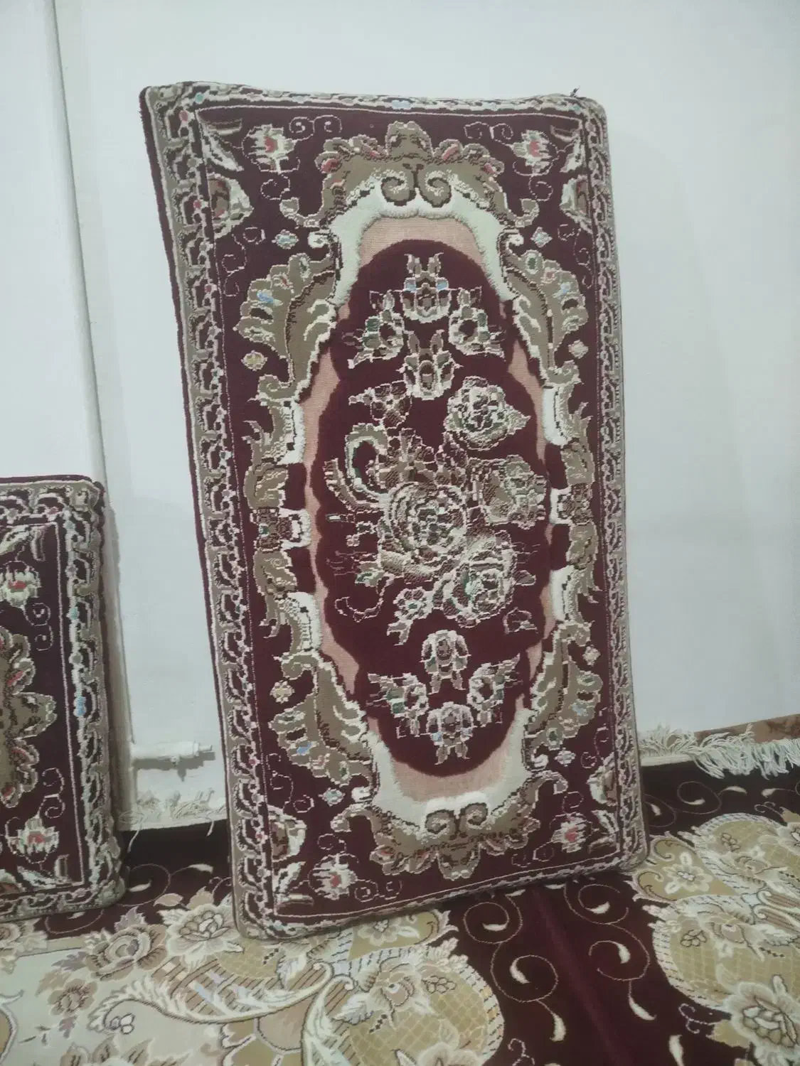 سه جفت پشتی سالم کارکرد|پشتی|نسیمشهر, |دیوار