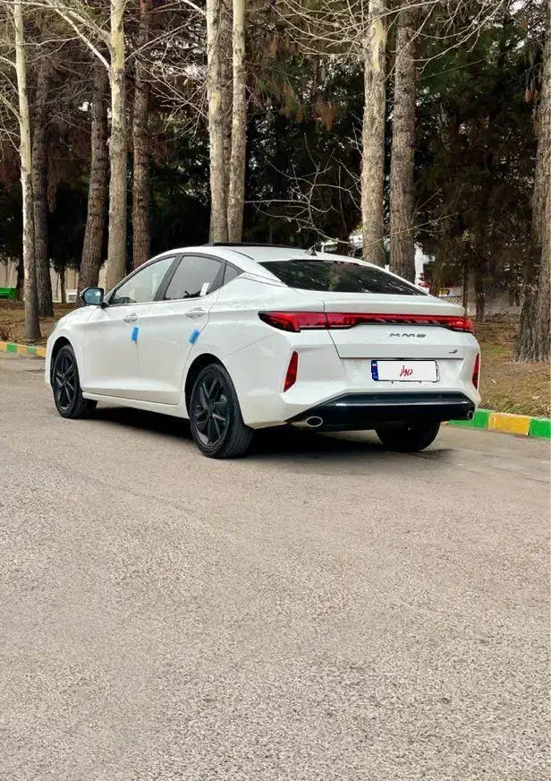 Kmc j7 1404 سفید گران ترین رنگ|خودرو سواری و وانت|مشهد, ادیب نیشابوری (شهرک غرب)|دیوار