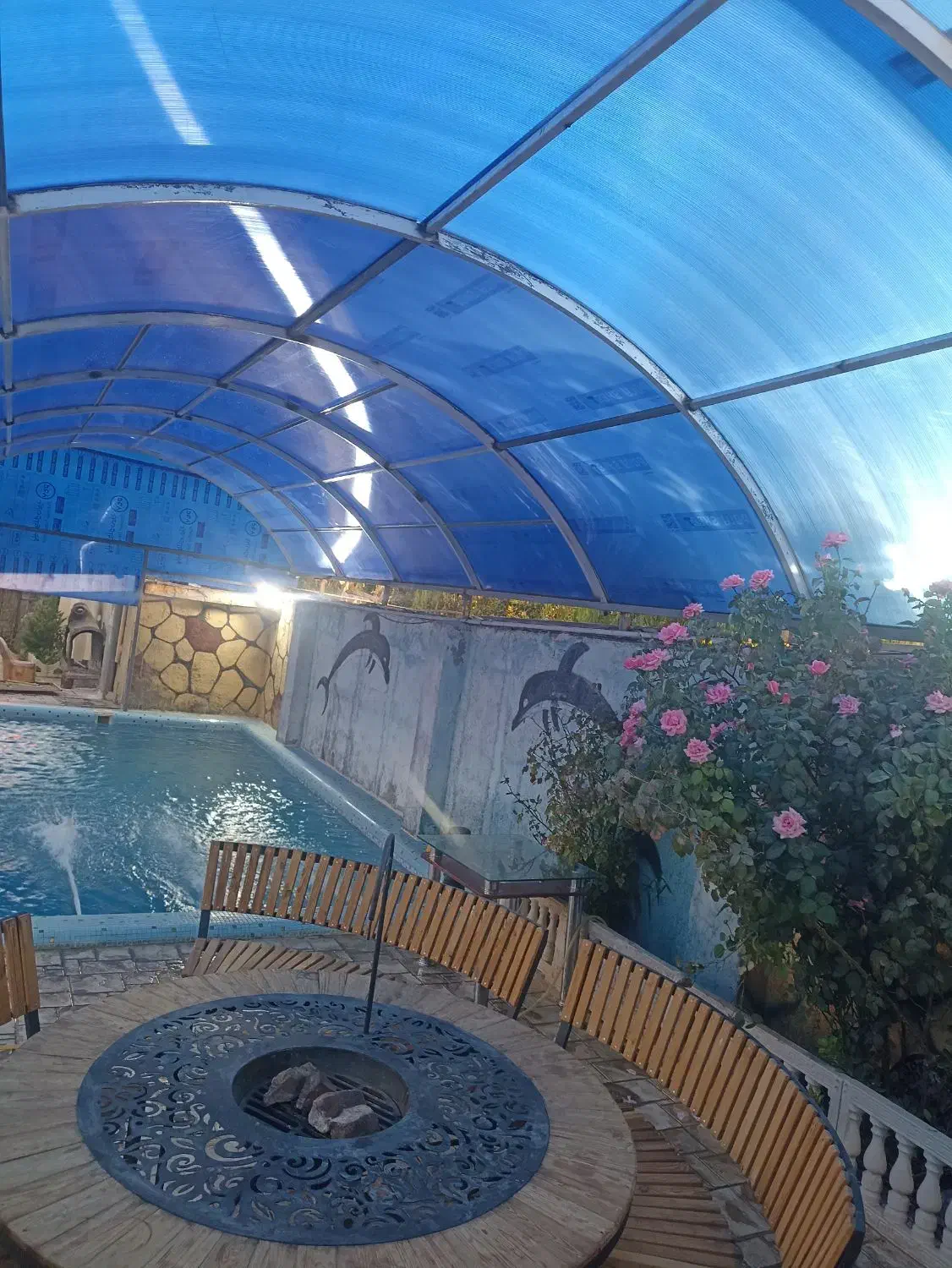 اجاره روزانه باغ ویلا استخر سرپوشیده امشب خالی|اجارهٔ کوتاه‌مدت ویلا و باغ|رباط‌کریم, منجیل آباد|دیوار