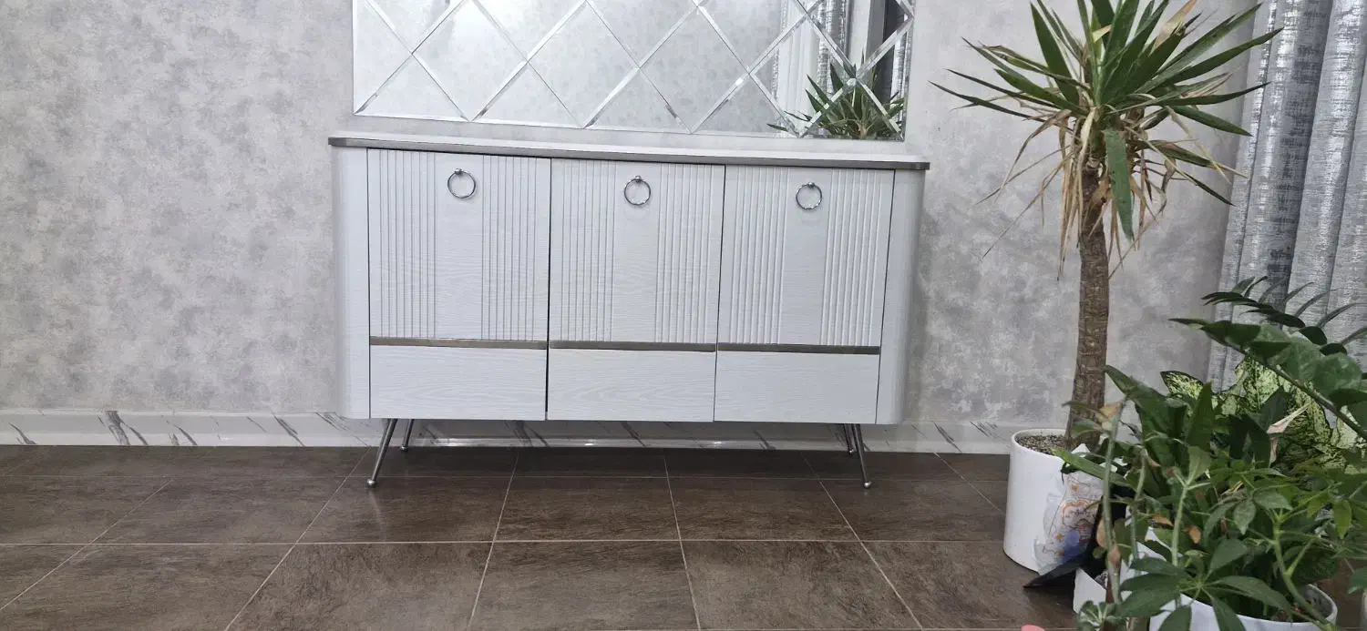 کنسول|بوفه، ویترین، کنسول|دوگنبدان, |دیوار