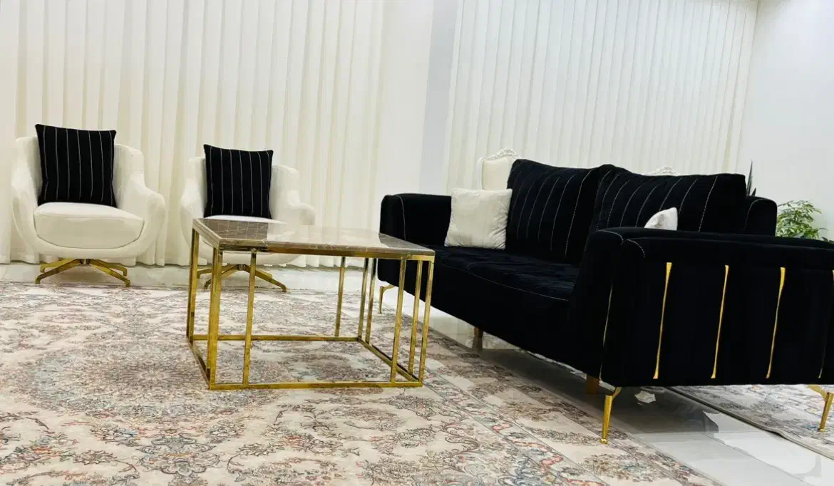 مبل پنج نفره تختخواب شو|مبلمان خانگی و میز عسلی|کاشمر, |دیوار