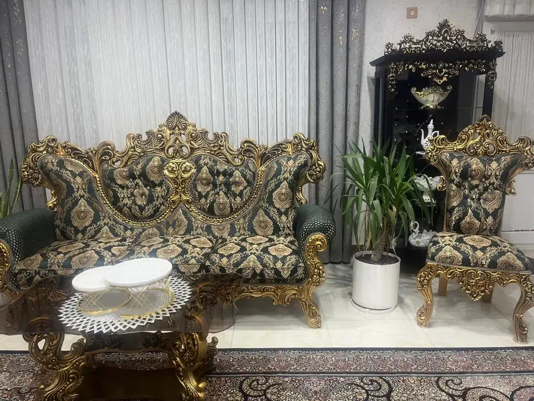 مبل ۹نفره سلطنتی|مبلمان خانگی و میز عسلی|سیرجان, |دیوار