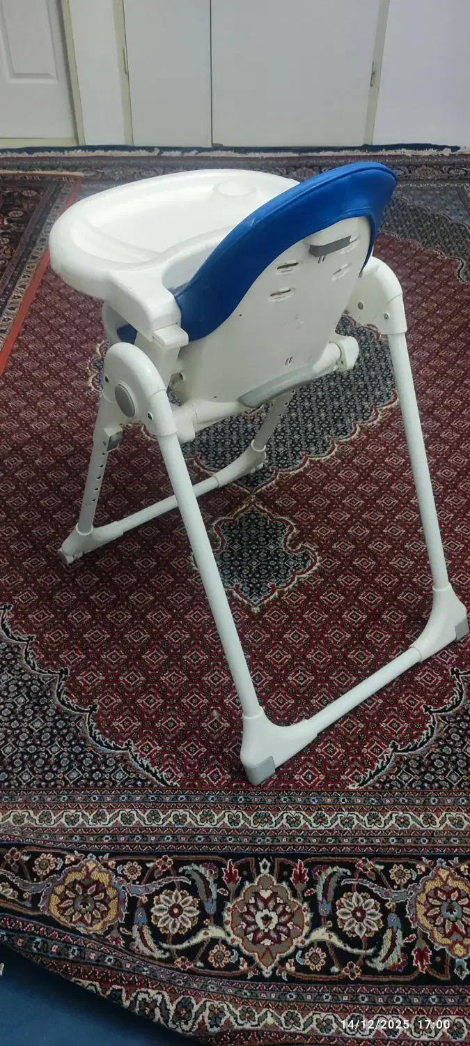 صندلی غذاخوری کودک|تخت و صندلی بچه|اردبیل, |دیوار