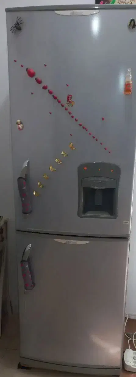 یخچال هیمالیا سالم بدون خط وخش|یخچال و فریزر|قروه, |دیوار