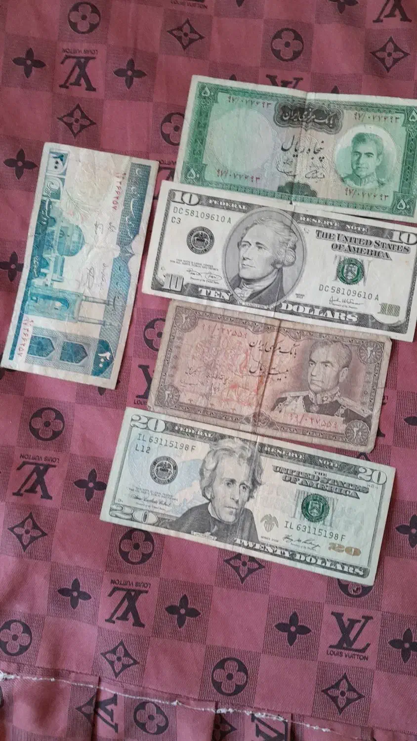 باسلام ۲ تا دلار کلکسیونی ۱۰ و۲۰ دلاری|کلکسیون سکه، تمبر، اسکناس|شهریار, شهریار|دیوار