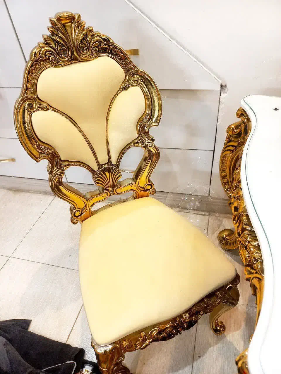 میز ناهارخوری ۶ نفره|میز و صندلی غذاخوری|قم, نخودی|دیوار