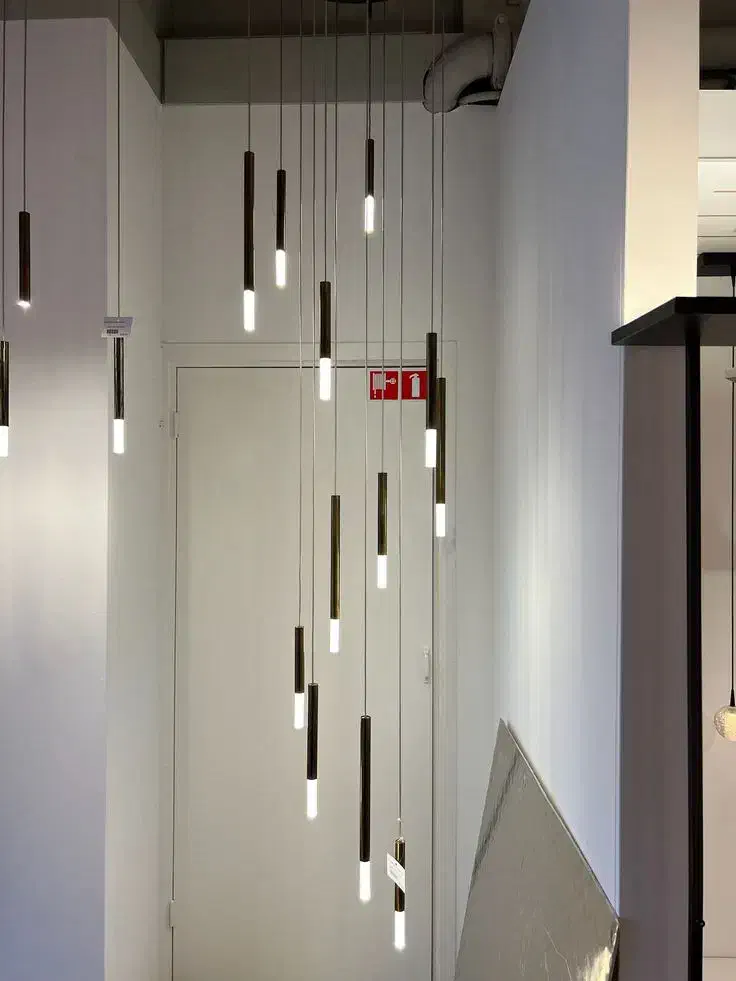 لوستر بزرگ مدرن طرح مدادی|لوستر و چراغ آویز|تهران, شهرک چیتگر|دیوار