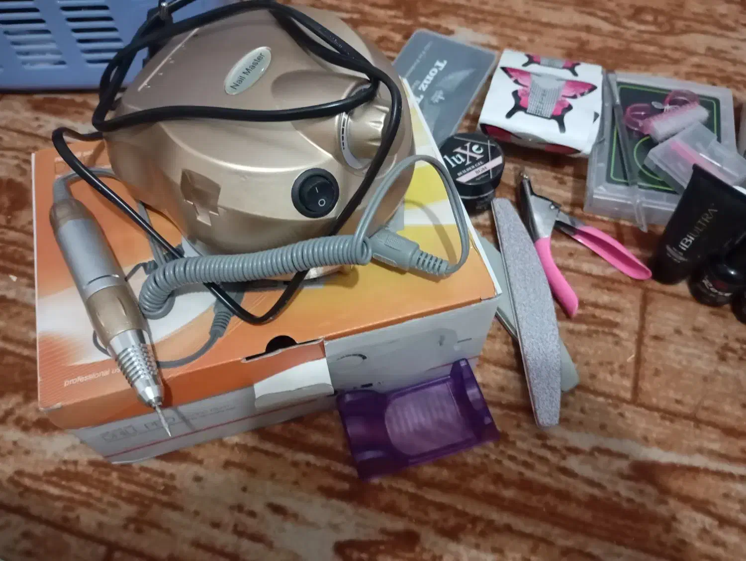 لوازم کاشت ناخن|آرایشی، بهداشتی، درمانی|کرج, حصارک بالا|دیوار