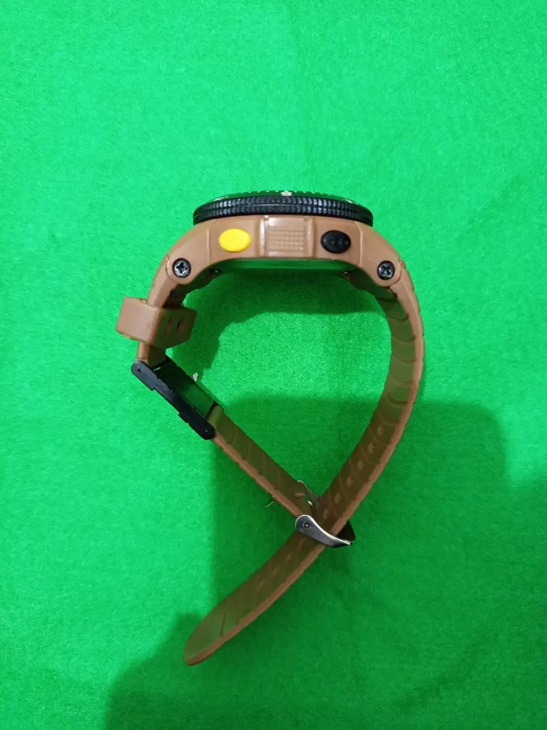 ساعت نو|ساعت|قم, قلعه عموحسین|دیوار