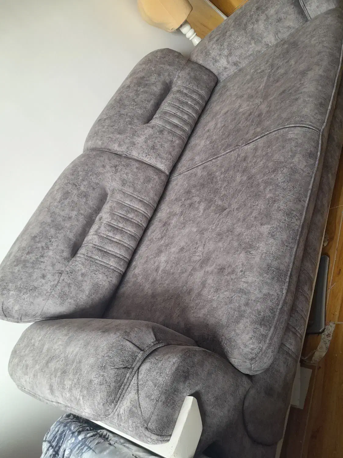 مبل تخت شو ۴ نفره|مبلمان خانگی و میز عسلی|رشت, حمیدیان|دیوار