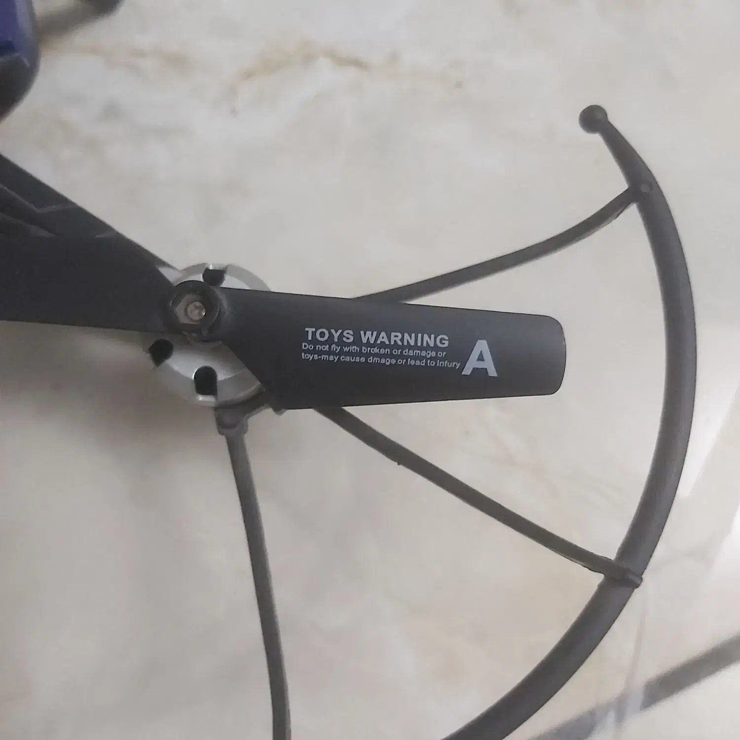 کوادکوپتر بدون دوربین|اسباببازی|لاهیجان, لیالستان|دیوار