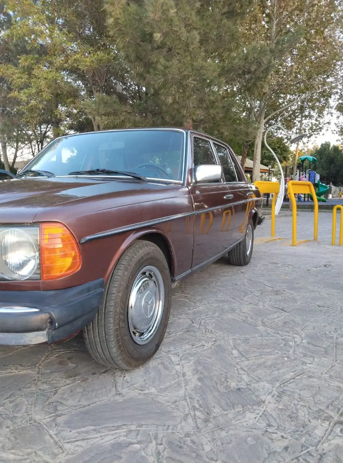 مرسدس بنز دانشجویی E230 W123 مدل 1979|خودرو سواری و وانت|مشهد, دانشجو|دیوار