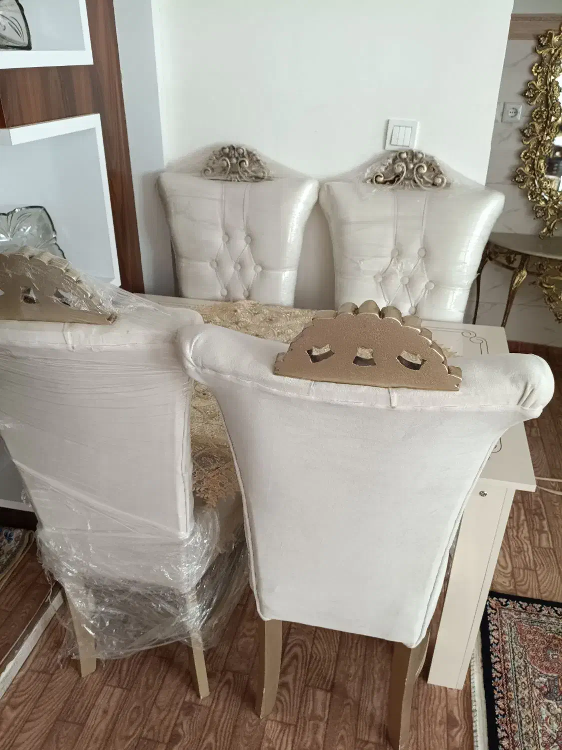 میز غذا خوری نو|میز و صندلی غذاخوری|اردبیل, |دیوار