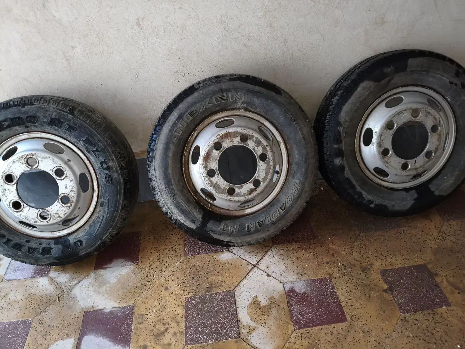 6 عدد رینگ 16 ایسوزو با قالپاق گارد جلو و سپر بغل|قطعات یدکی و لوازم جانبی|لامرد, |دیوار