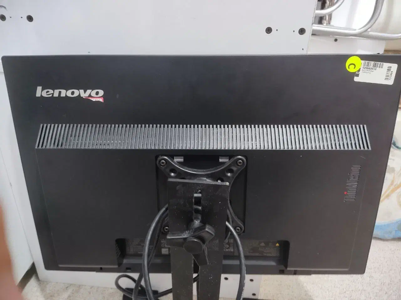 مانیتور 22اینچ|قطعات و لوازم جانبی رایانه|الشتر, |دیوار