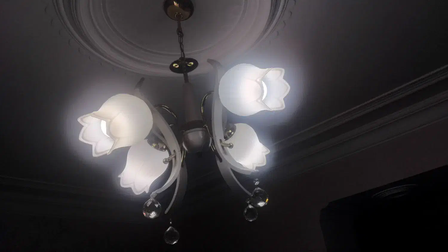 لوستر در حد نو|لوستر و چراغ آویز|خرمدره, |دیوار