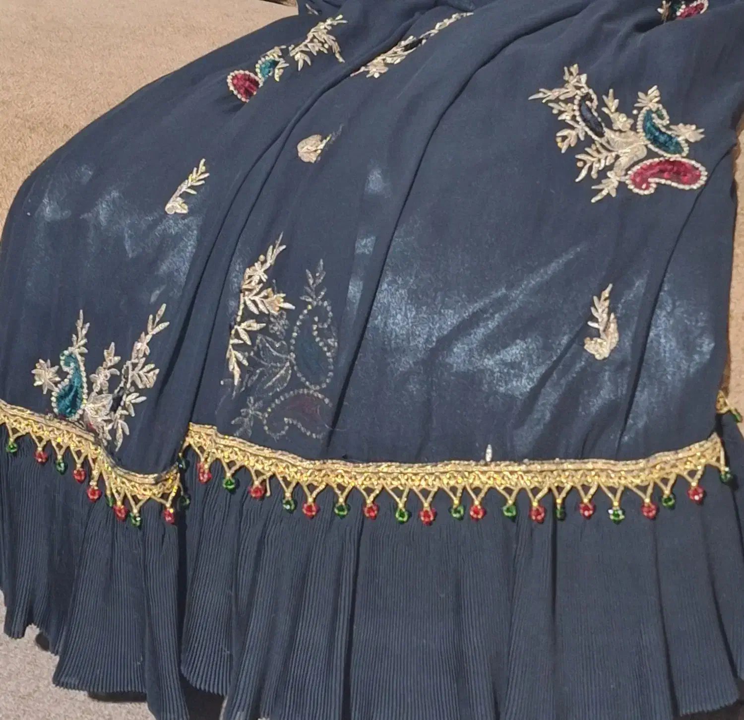 لباس محلی|لباس|یاسوج, |دیوار