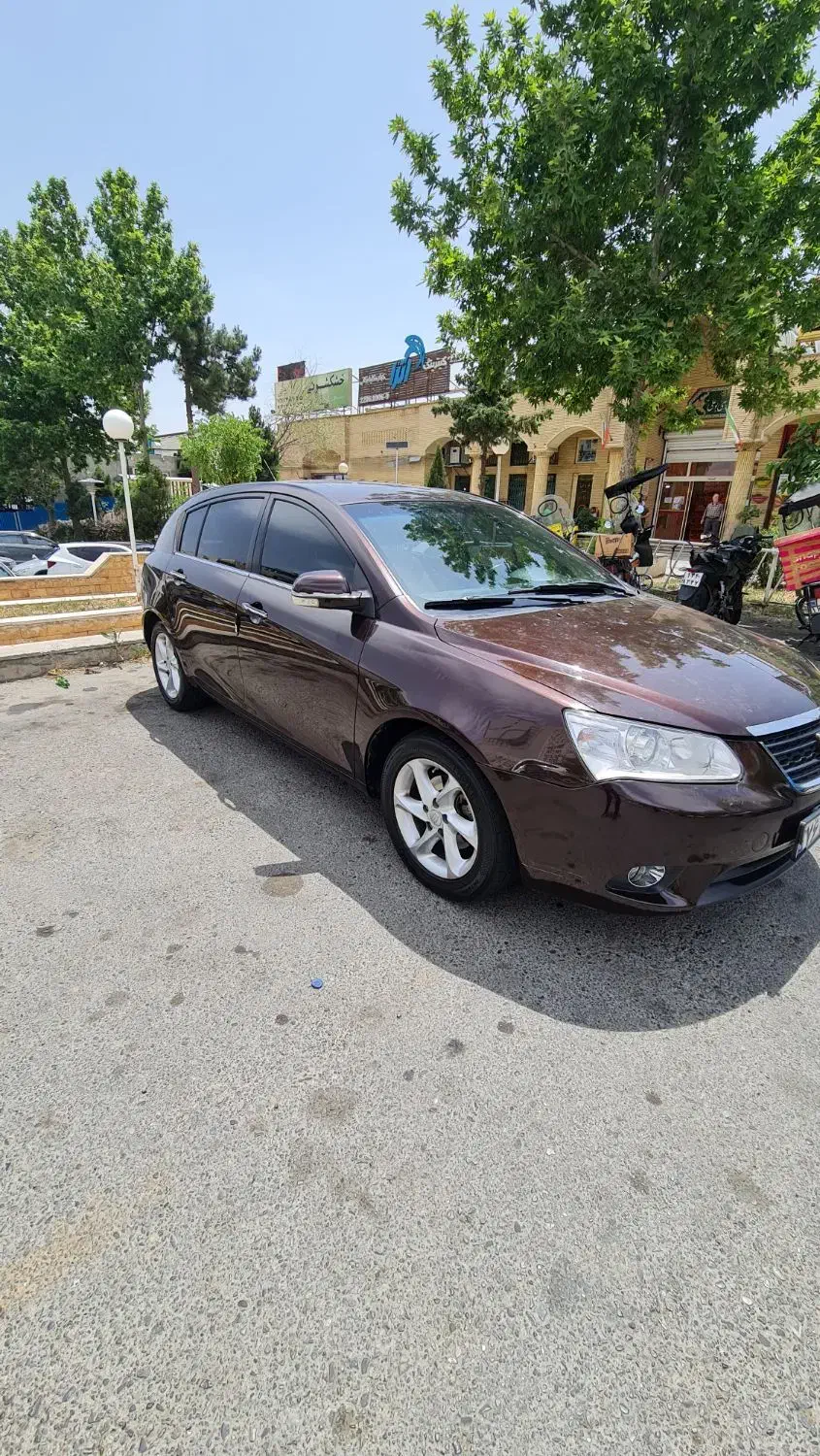 جیلی امگرند/اتومات/بی رنگ/کم کار|خودرو سواری و وانت|تهران, سعادتآباد|دیوار