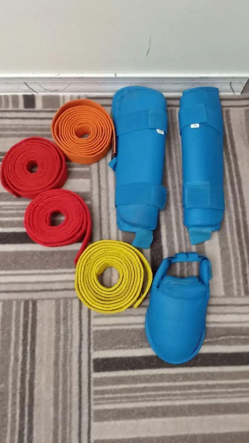 لباس کاراته.سایز 4 توافقی|تجهیزات ورزشی|گلبهار, شهر جدید گلبهار|دیوار