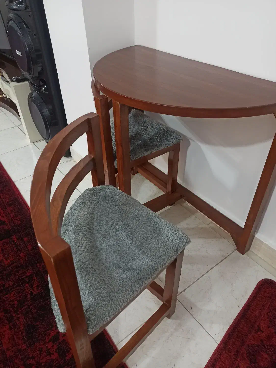 میز قهوه خوری|میز و صندلی غذاخوری|رشت, پاره بیجار|دیوار