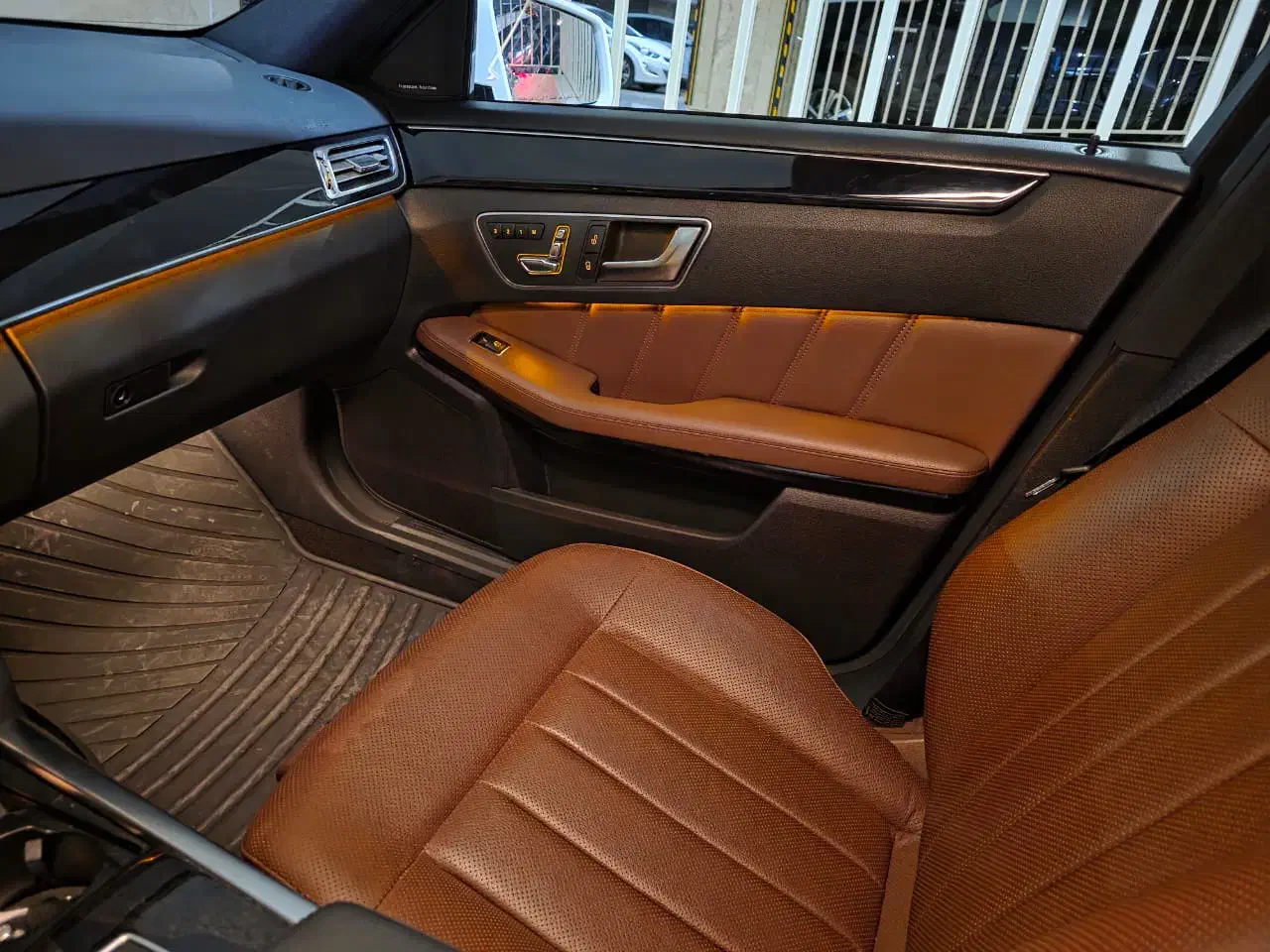 e250|خودرو سواری و وانت|تهران, نیاوران|دیوار