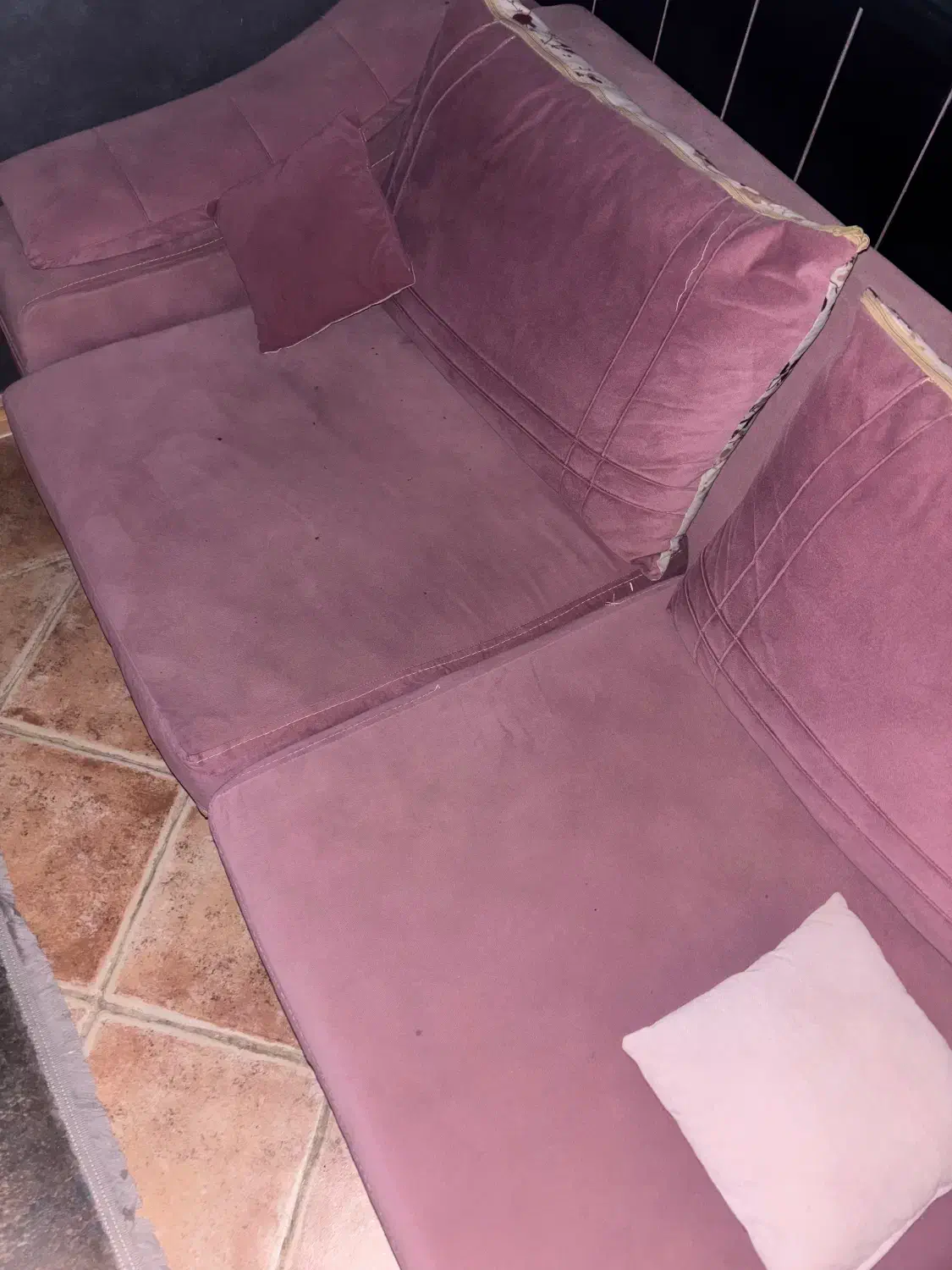 ۲ مبل ست دو نفره و ۳نفره|مبلمان خانگی و میز عسلی|شیراز, ارم|دیوار