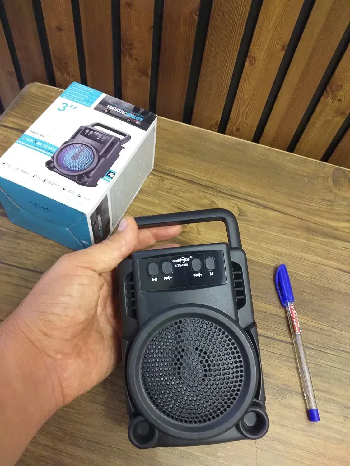 اسپیکر بلوتوثی شارژی فلش و رم و رادیو رقص نور|سیستم صوتی خانگی|ری, ظهیرآباد|دیوار