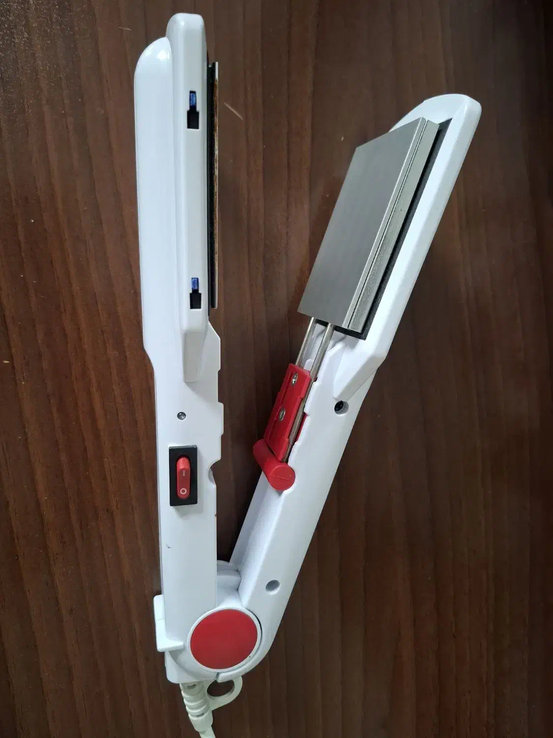 اتومو|آرایشگاه و سالنهای زیبایی|گلپایگان, |دیوار