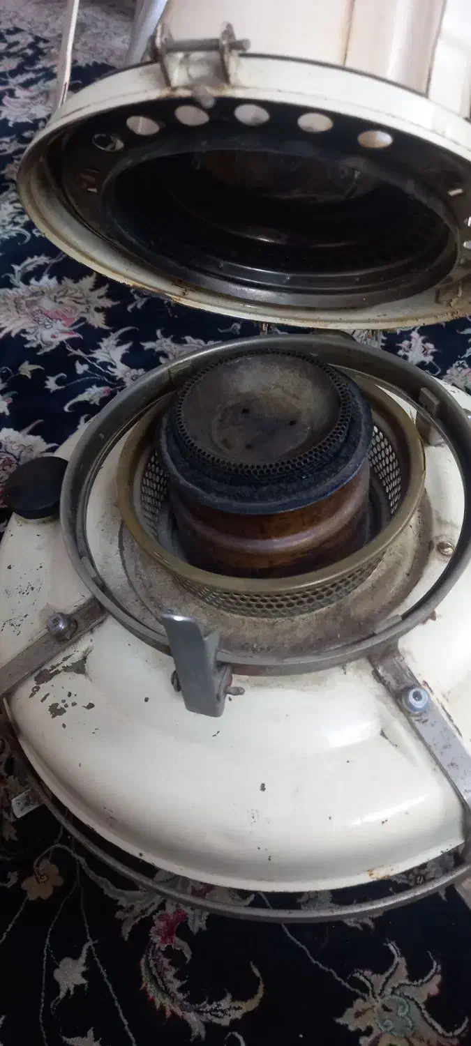 بخاری علاءالدین نفتی اصل قدیمی عتیقه سالم|بخاری، هیتر، شومینه|تهران, تهرانسر شرقی|دیوار