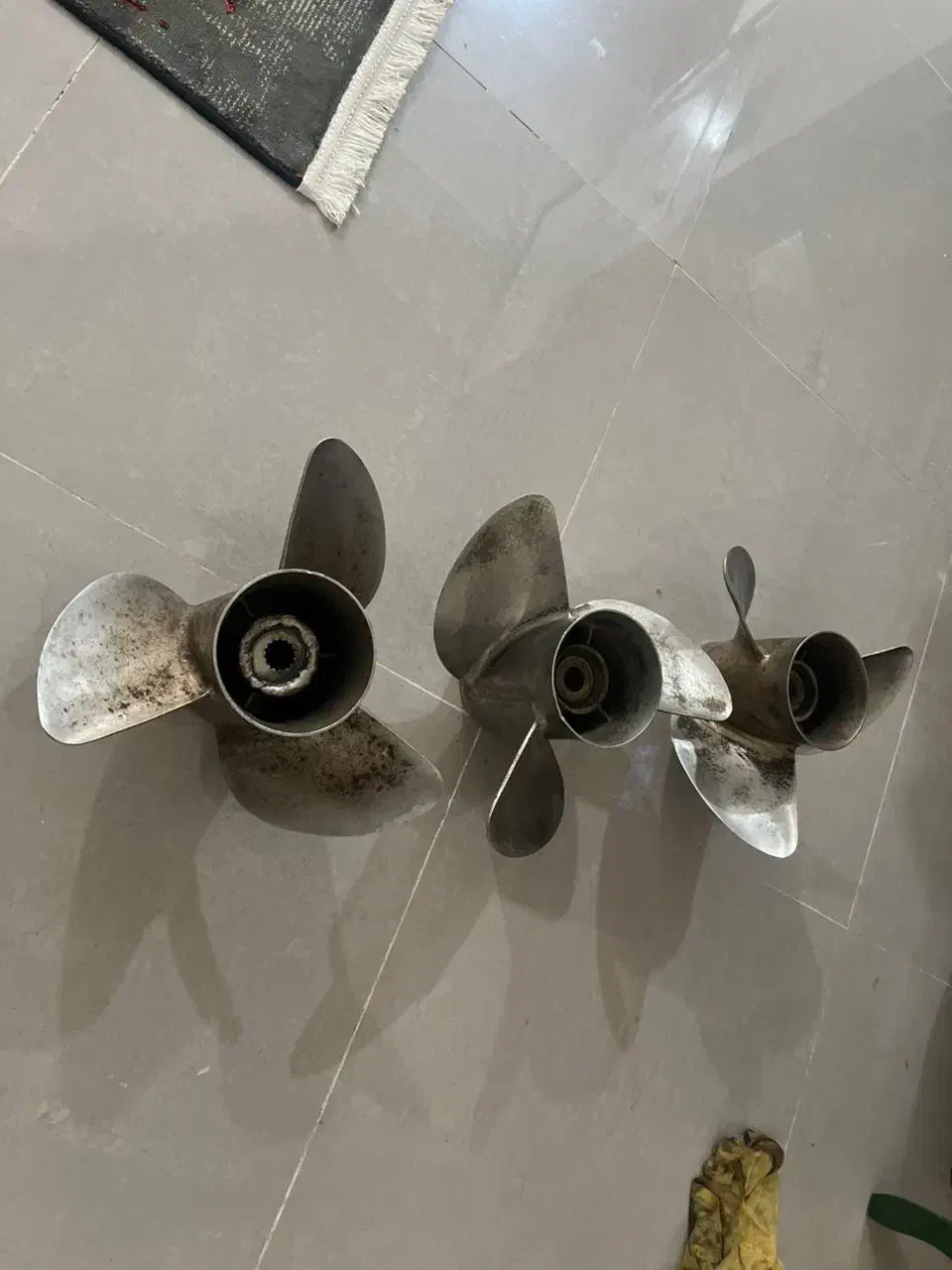 پروانه موتور 115و200و20سوزوکی ریموت 10فیش اصلی|قایق و سایر وسایل نقلیه|بندرعباس, |دیوار