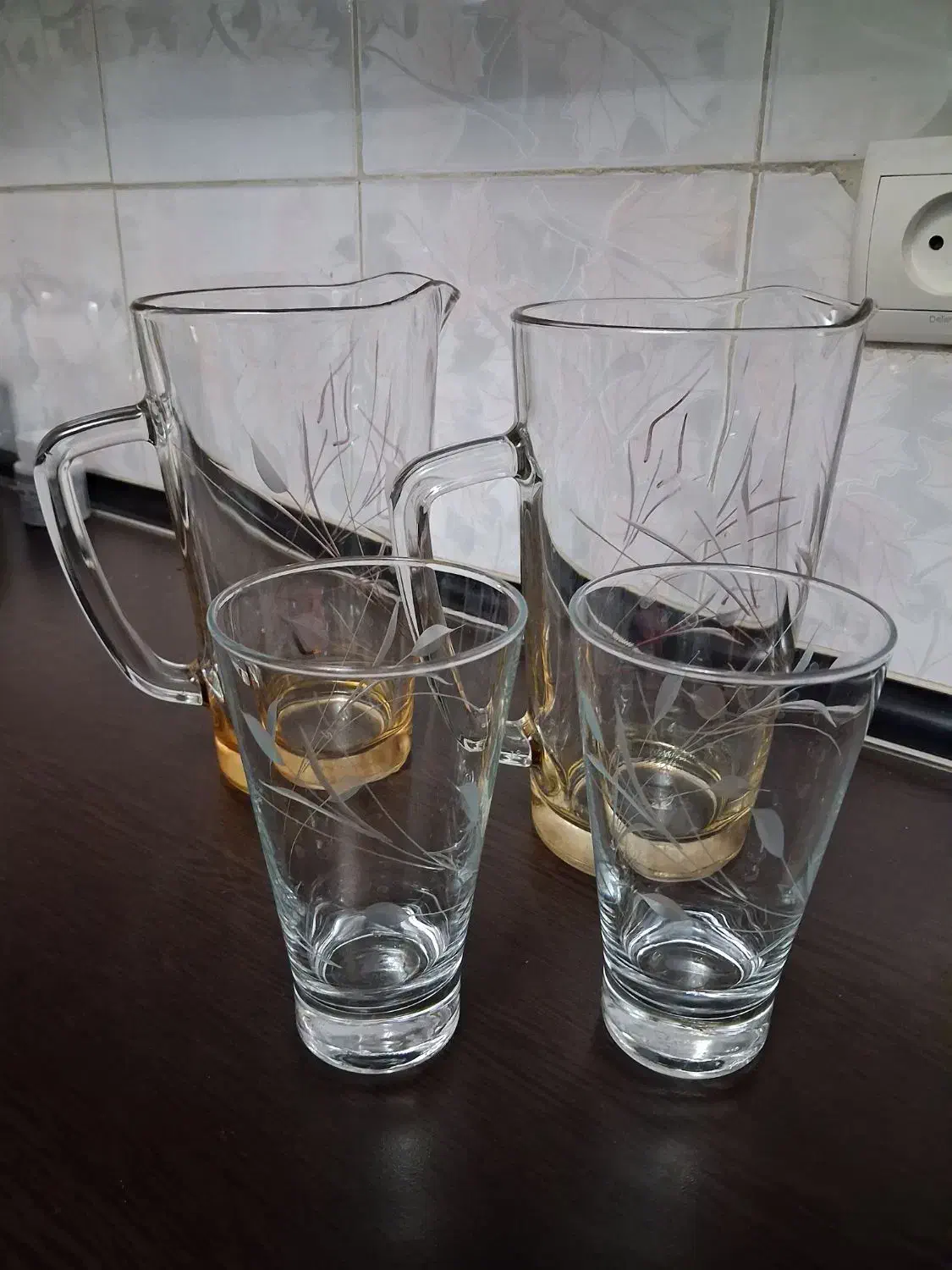 پارچ و لیوان|ظروف سرو و پذیرایی|ایلام, |دیوار