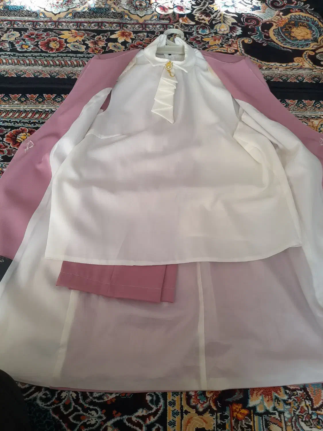 کت شلوار صورتی نو|لباس|نیشابور, شهرک اندیشه|دیوار