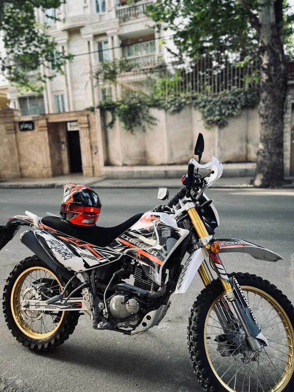 تریل روان ۲۰۰|موتورسیکلت|بجنورد, |دیوار