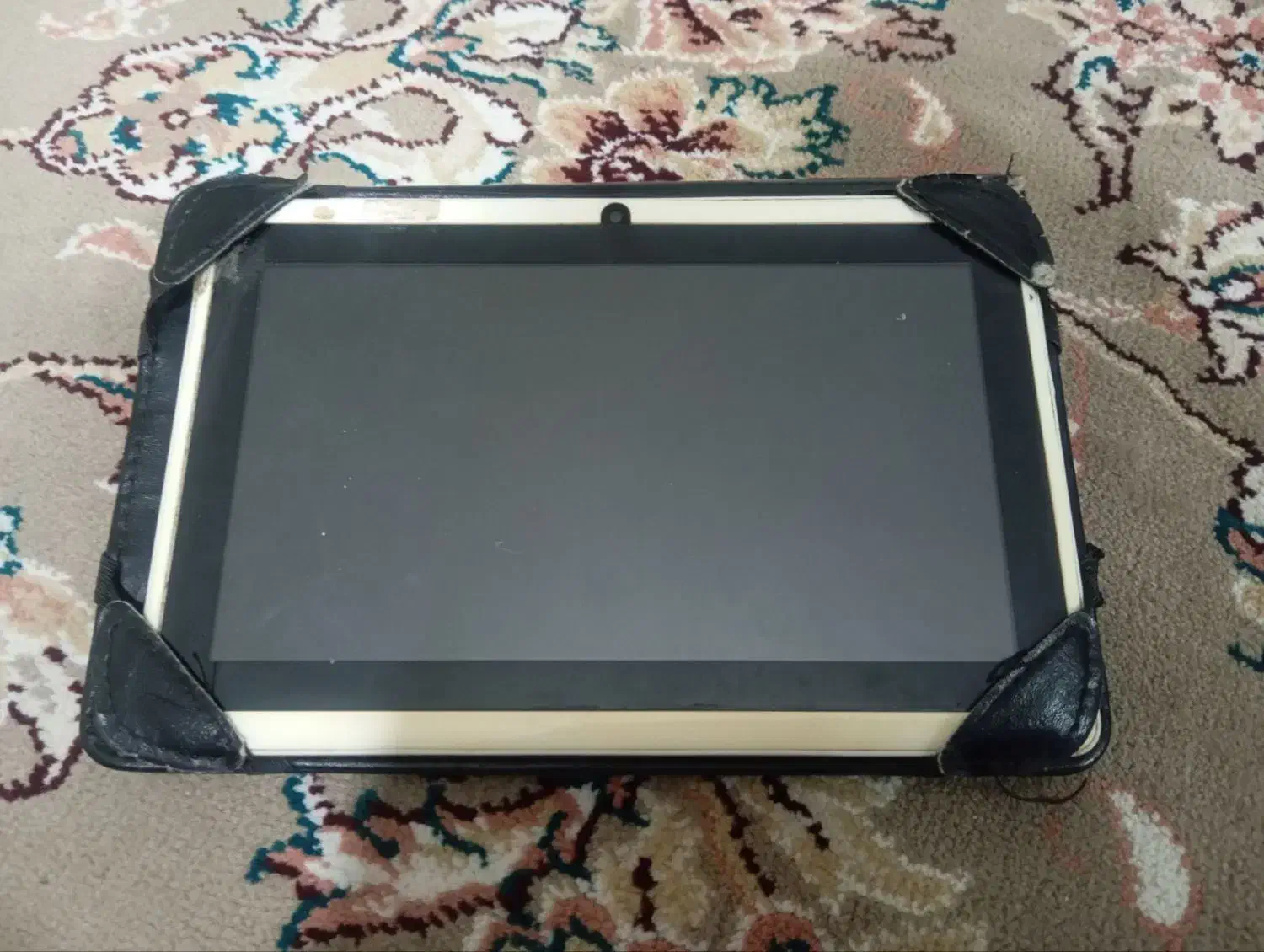 تبلت|تبلت|مشهد, پورسینا|دیوار