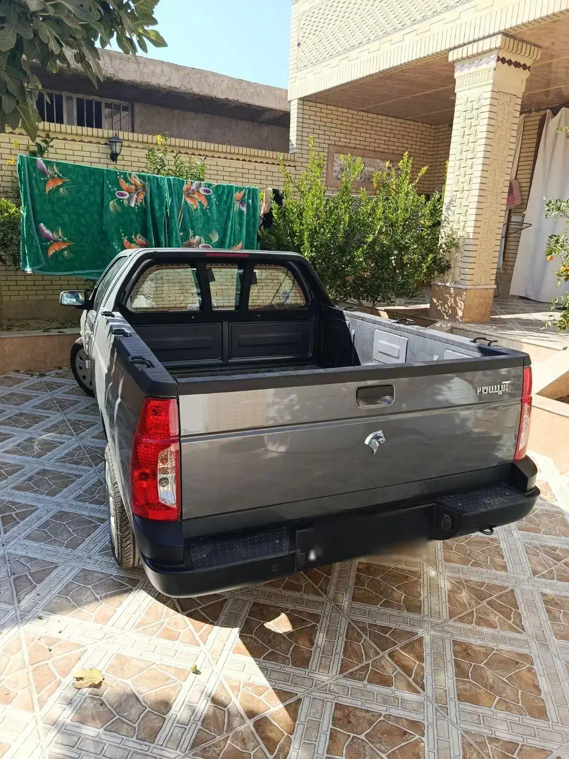 آریسان خاکستری مدل ۴۰۴ صفر|خودرو سواری و وانت|شیراز, سفیرشمالی|دیوار