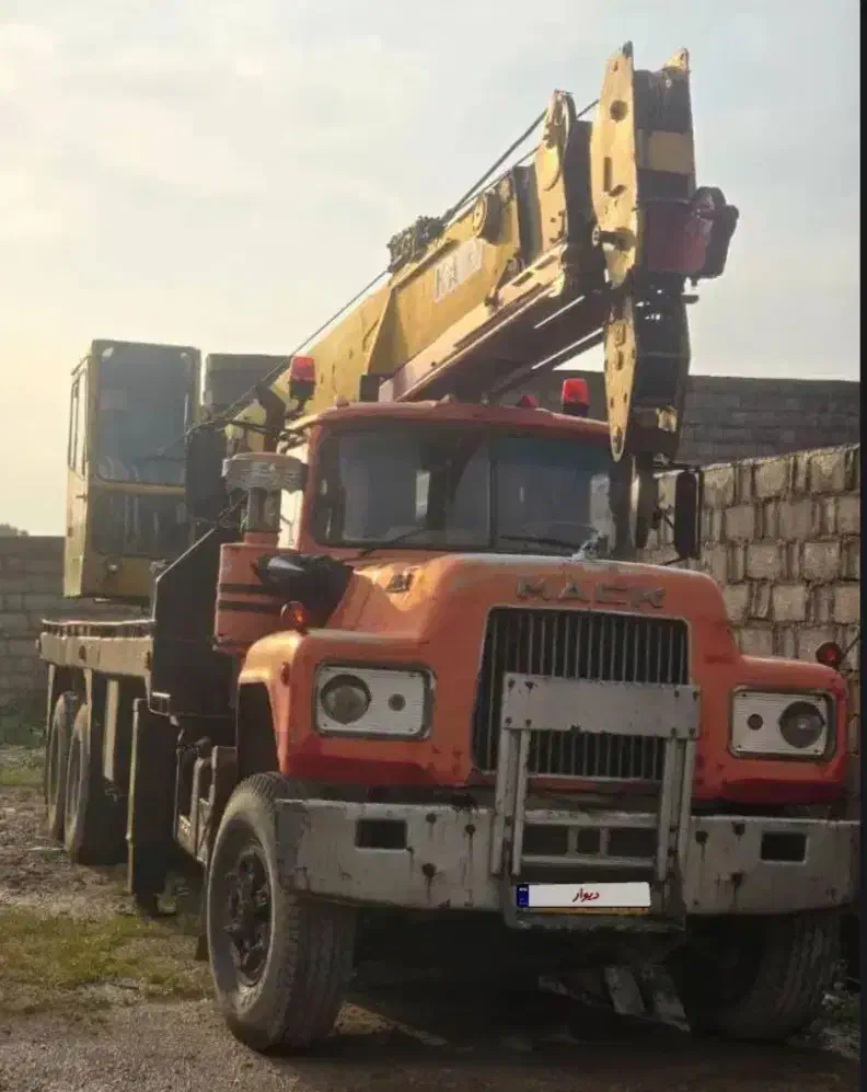 فروش جرثقیل کاتو  14 تن|خودرو سنگین|ری, ملک‌آباد|دیوار