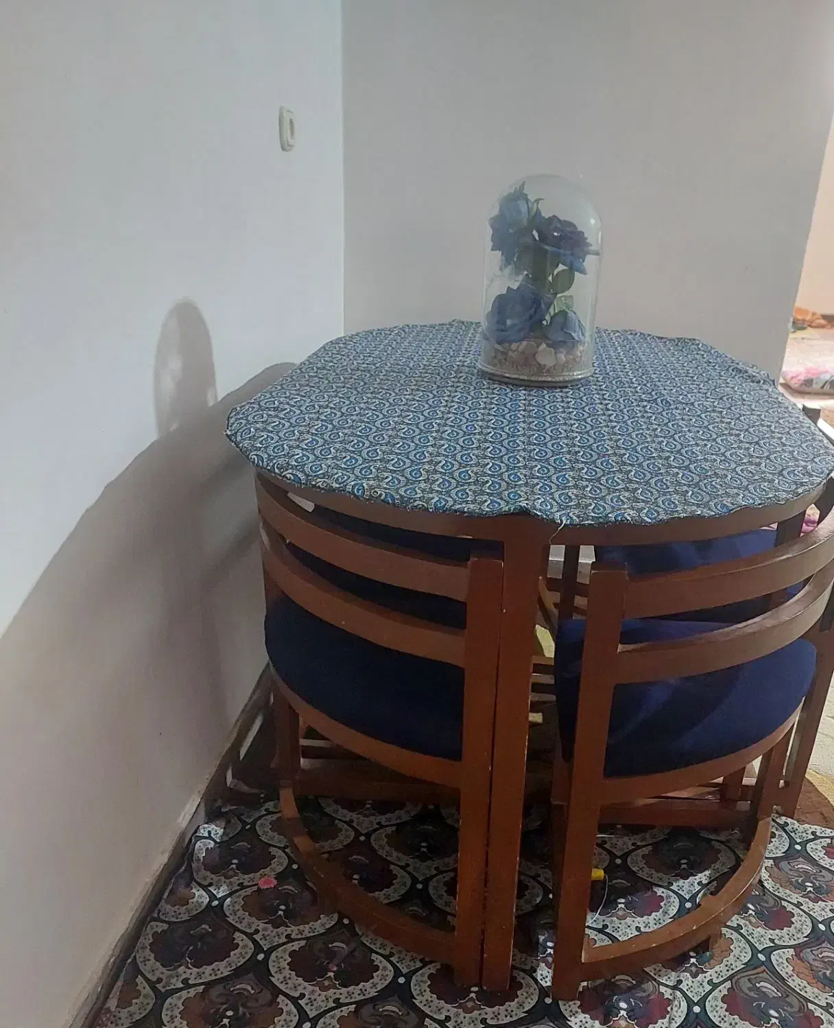 میزناهاری 6نفره خیلی کم استفاده شده|میز و صندلی غذاخوری|سمنان, |دیوار