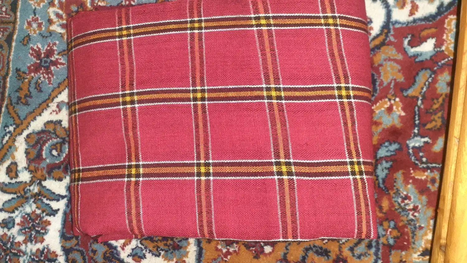 چادر شب زیبا|لباس|لاهیجان, لیالستان|دیوار