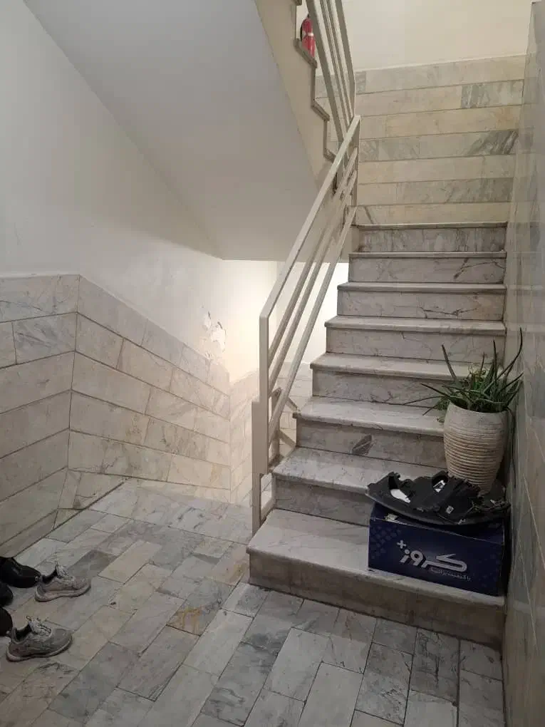 رهن و اجاره زیر زمین ۱۱۰متر|اجارهٔ دفتر صنعتی، کشاورزی، تجاری|تهران, امین حضور|دیوار