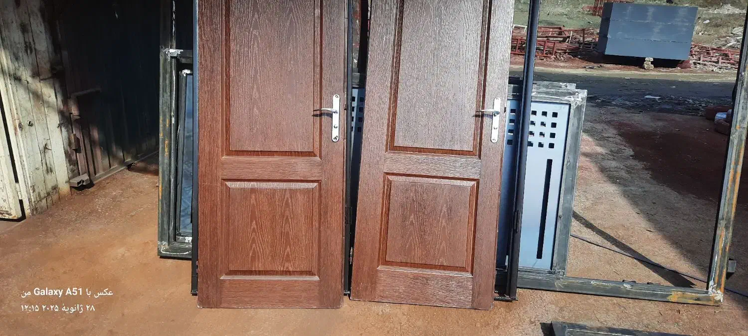 دوعددقاب نو ودرب|مصالح و تجهیزات ساختمان|سنندج, |دیوار