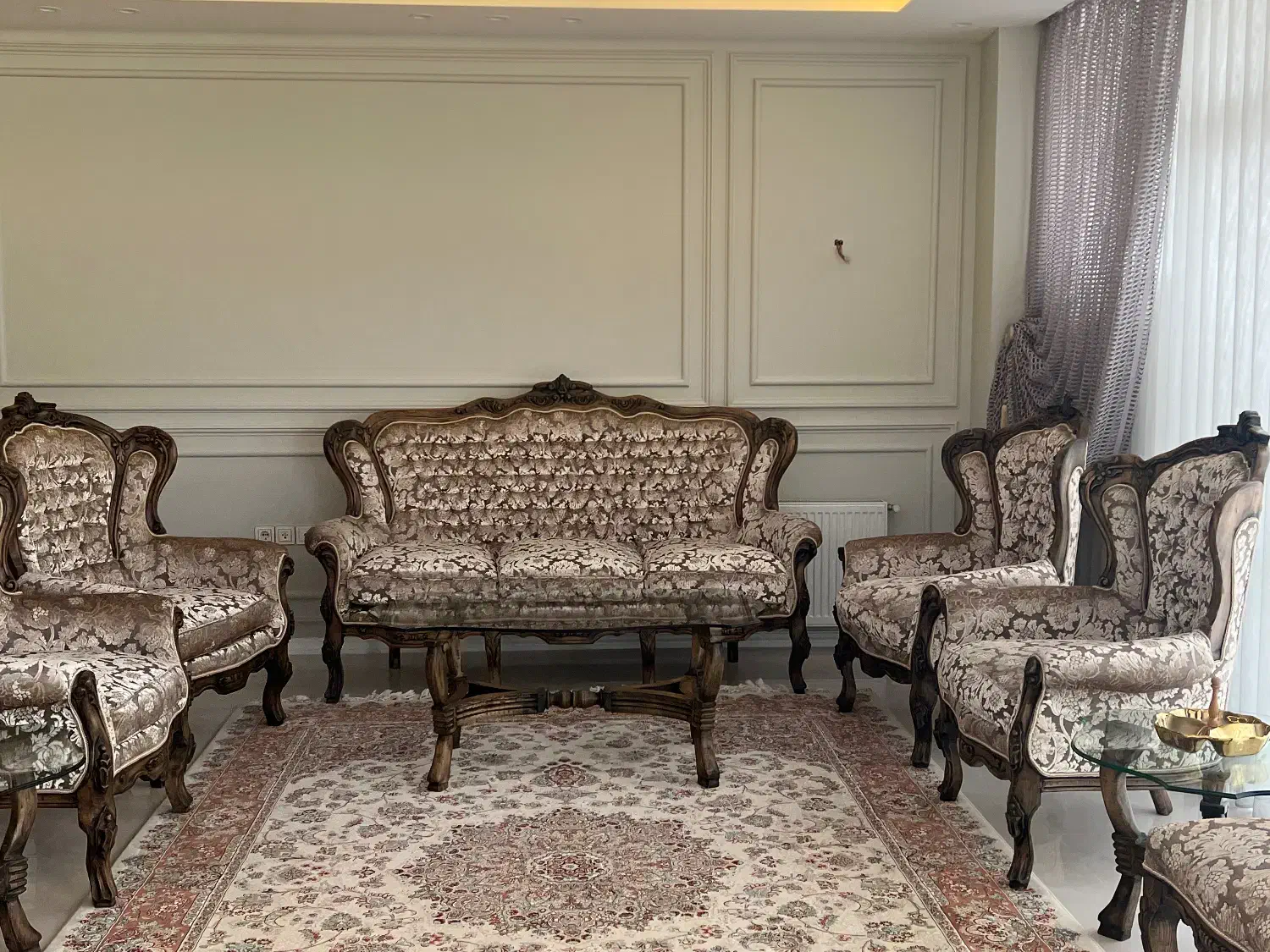 مبل استیل با میز جلوی مبلی و میز عسلی پارچه ترک|مبلمان خانگی و میز عسلی|نیشابور, شهرک فرهنگیان|دیوار